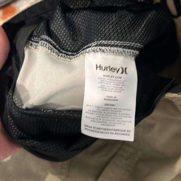 Men’s size 38 Hurley carpenters short khaki - Picture 4 of 4